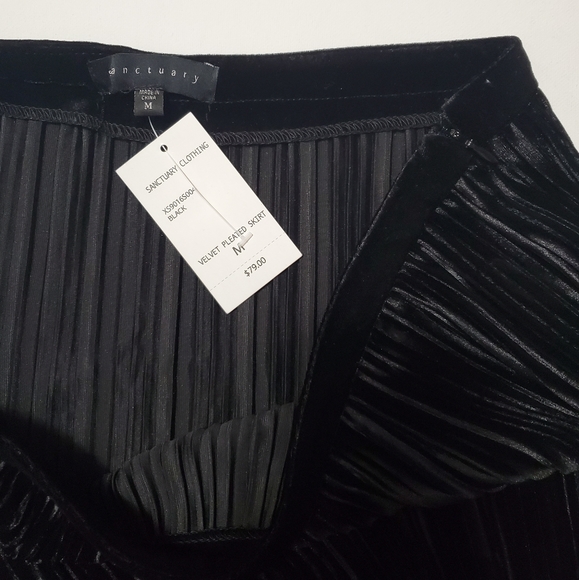 NWT Sanctuary Crushed Velvet Accordion Pleat Skirt - Picture 5 of 5